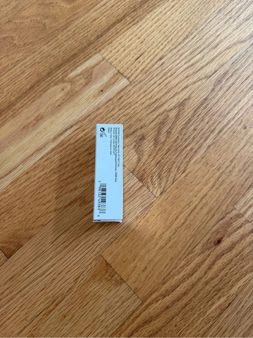 Buxom powerful plump big-o lip balm